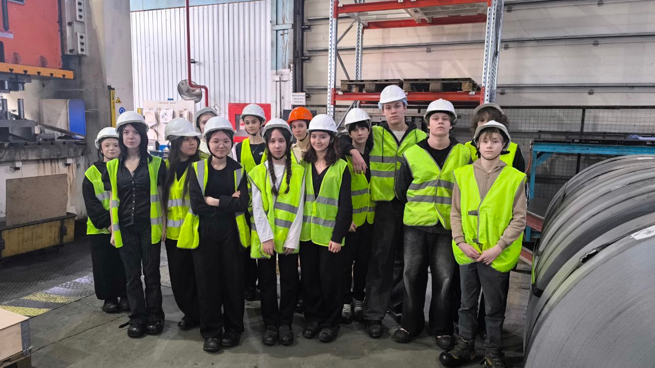 Экскурсия для учащихся Кировской СОШ №2 на заводе «КОНСТРАКТОР РУС»